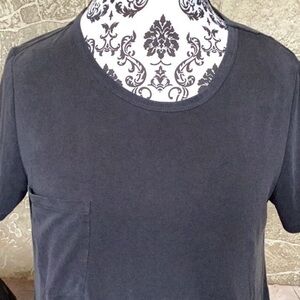 Members Mark Tee. E16